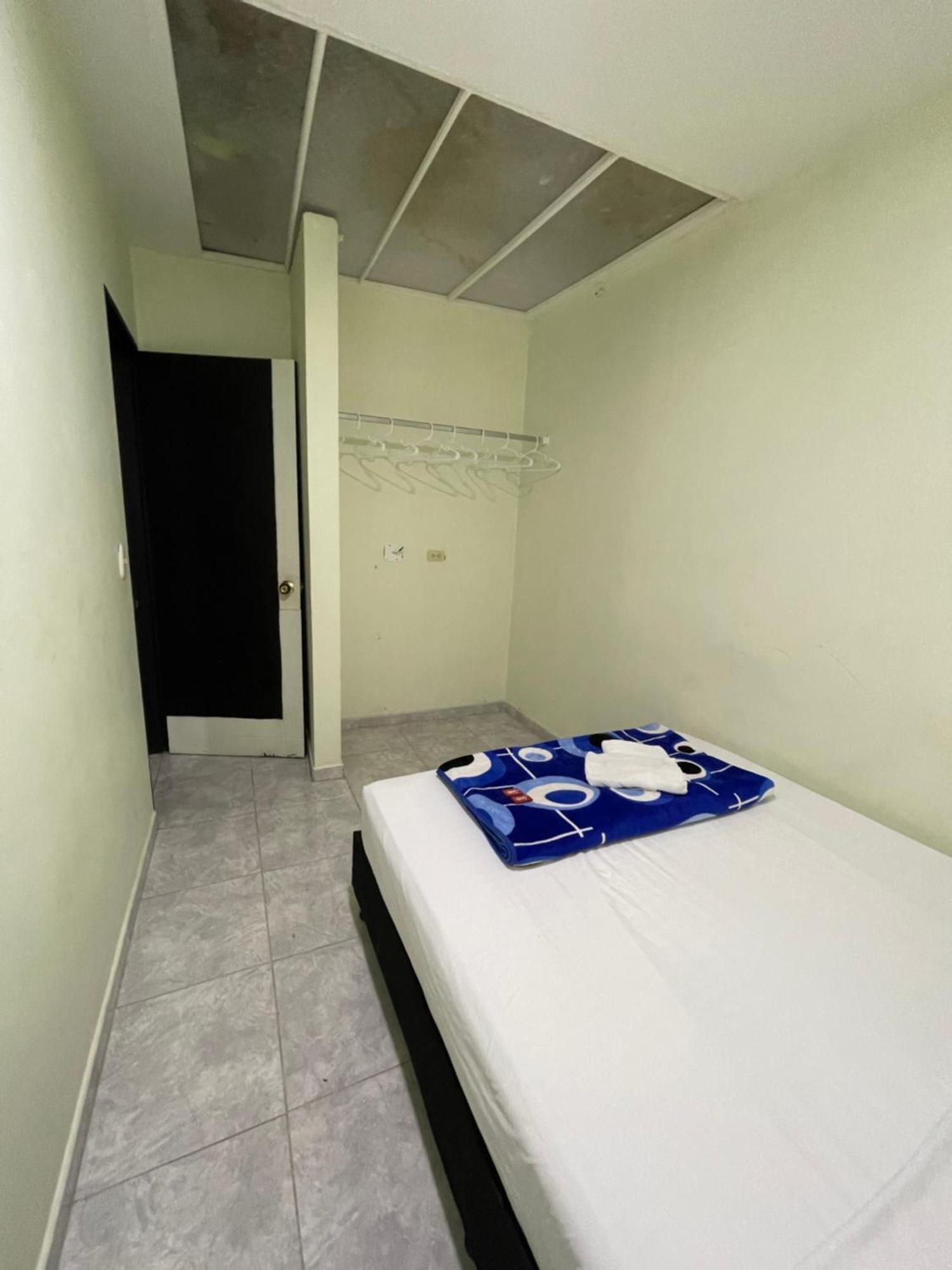 Appartamento Apartamento Plazoleta De Colores Guatapé Esterno foto