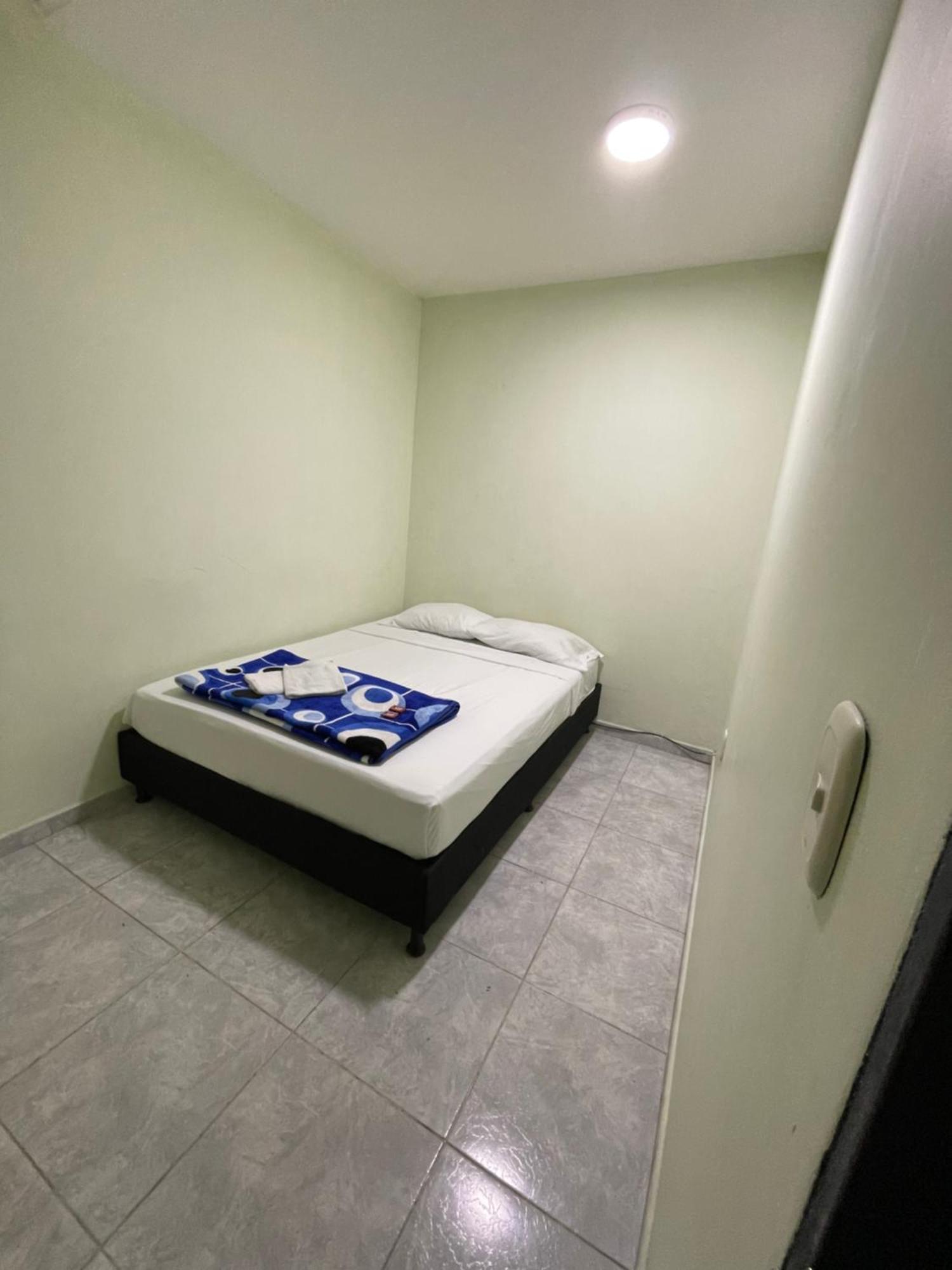 Appartamento Apartamento Plazoleta De Colores Guatapé Esterno foto